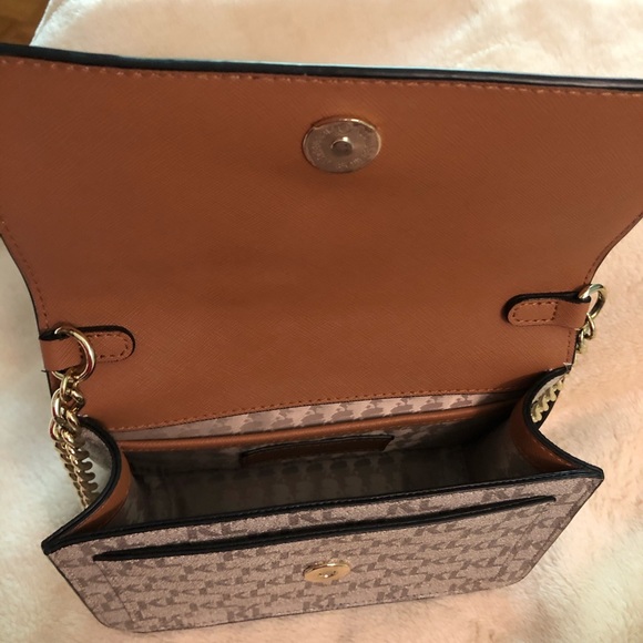 Karl Lagerfeld Amelie leather crossbody - Picture 2 of 5